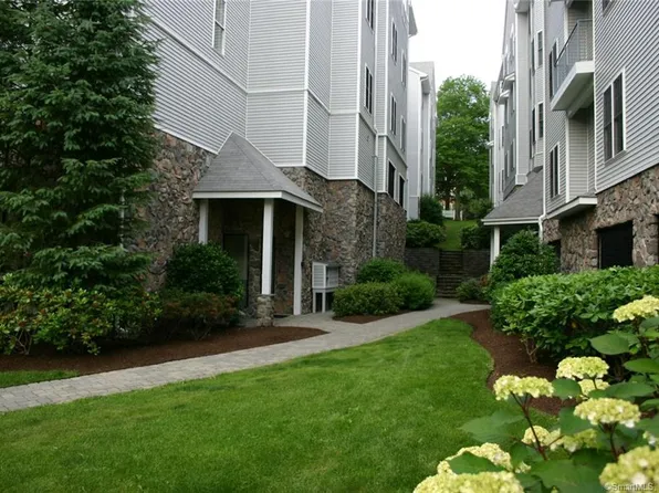 105 Richards Ave #1502, Norwalk, CT 06850