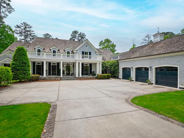 118 Duncansby Ct, Cary, NC 27511