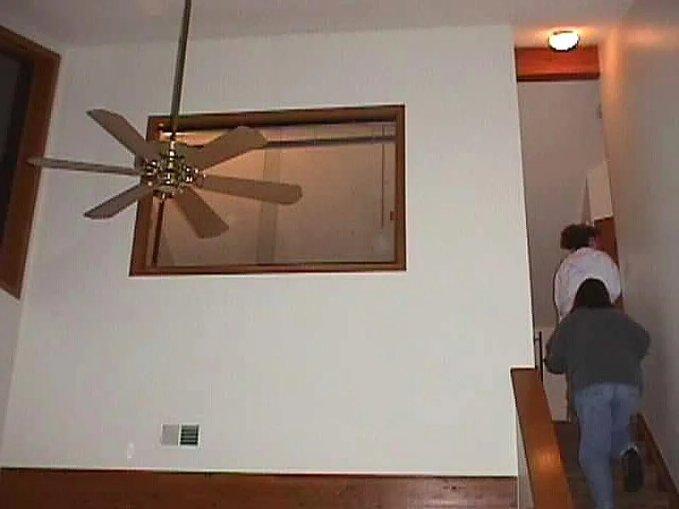 3 bed, 1800 sqft, $1,500 — Photo 3