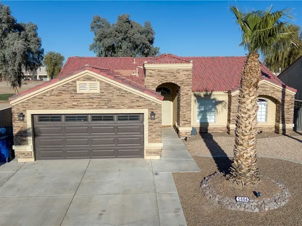 5864 S Desert Lakes Dr, Fort Mohave, AZ 86426