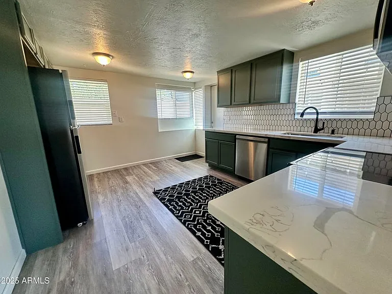 545 W San Juan Ave #545 — Photo 10