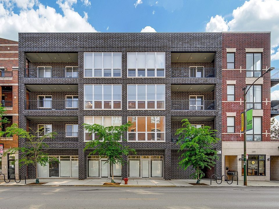 1st image of 3530 N Lincoln Ave #201