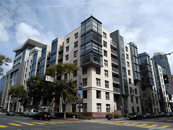 2nd image of 1150 J St Unit 803