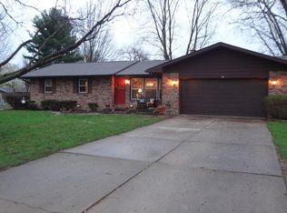 2005 Felix Pl, Plymouth, IN 46563