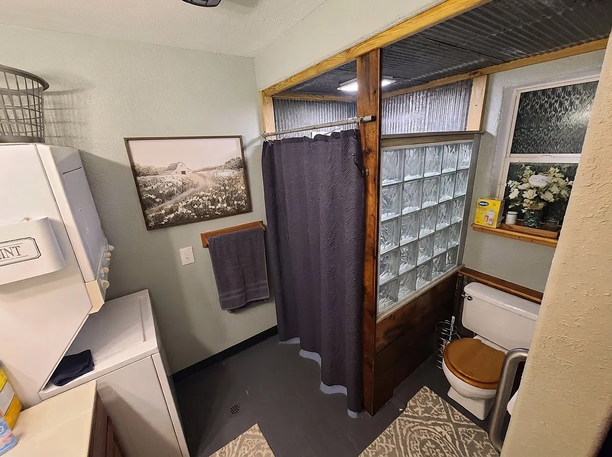 The "Stable" — Photo 3