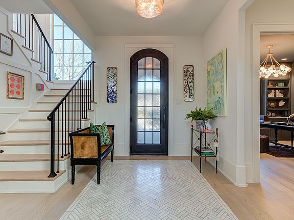 5th image of 3919 149th St