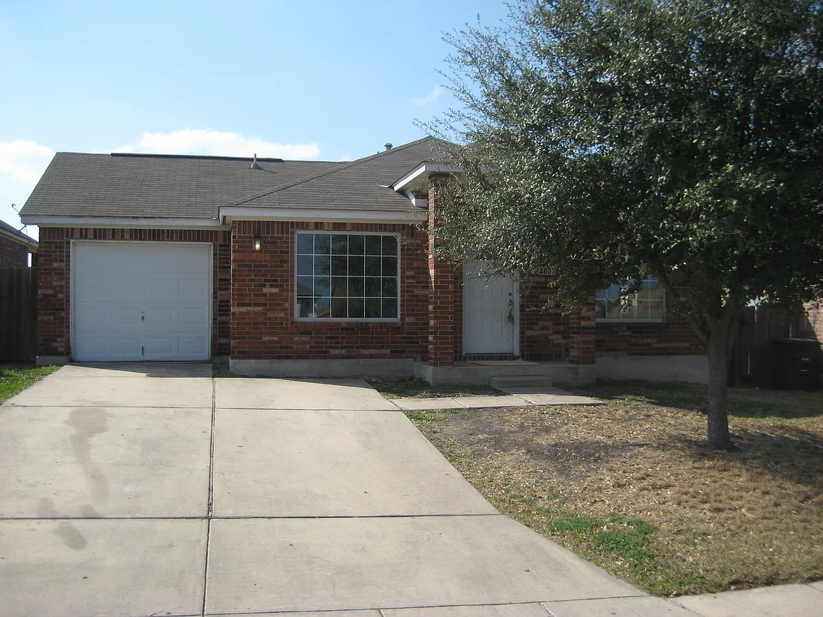 Building Photo - 4807 Georges Farm