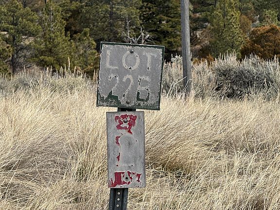 2nd image of 4075 Sunset Ridge Dr