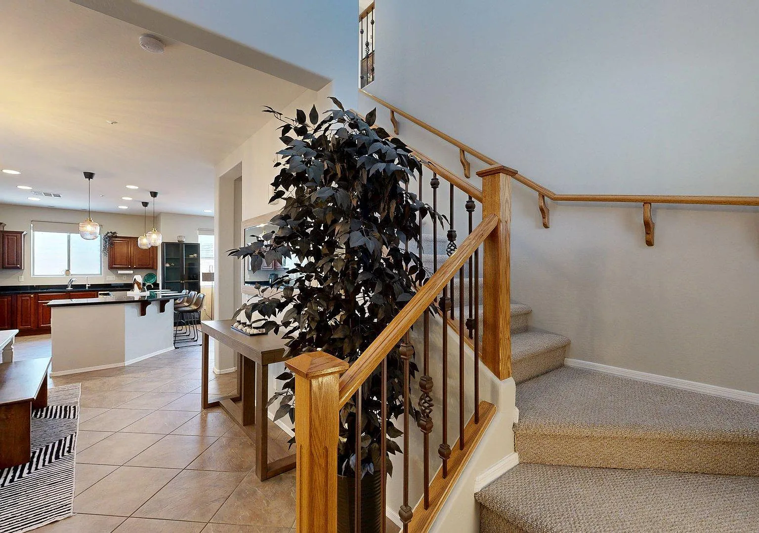 3 bed, 2.5 bath, 1675 sqft, $3,100 — Photo 4