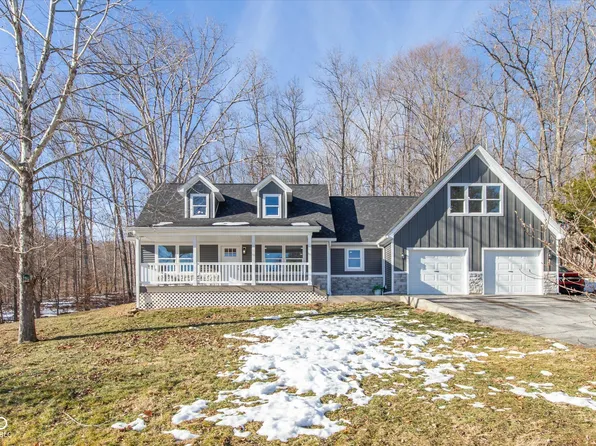 5646 State Road 46 W, Nashville, IN 47448