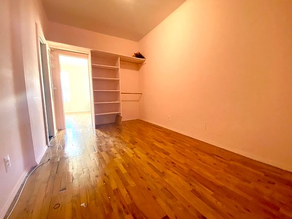 4th image of 1490 Dekalb Ave #3LL