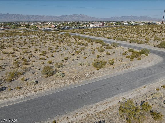 4th image of 3685 E Kaibab St