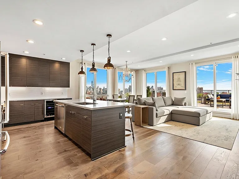 502 Palisade Ave #Penthouse 601 — Photo 2