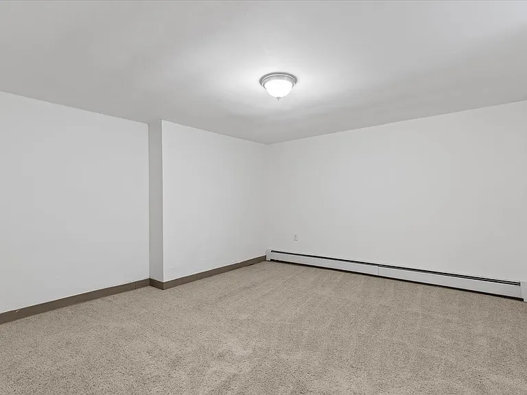 3 Rosary Way — Photo 13
