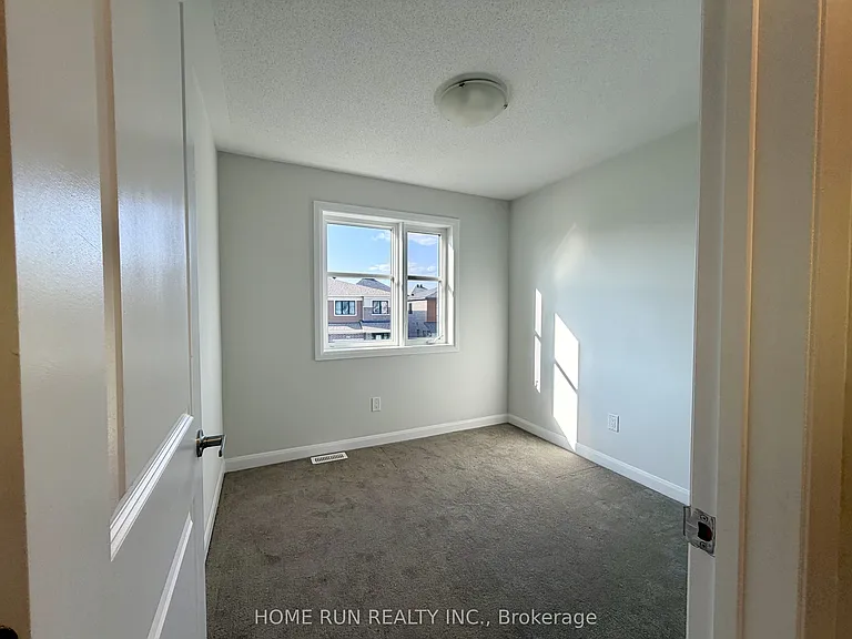 1009 Ballyhale Hts — Photo 22