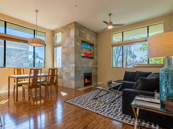 870 E Palm Canyon Dr Unit 202, Palm Springs, CA 92264