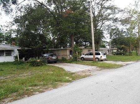 2nd image of 9728 Banks Rd