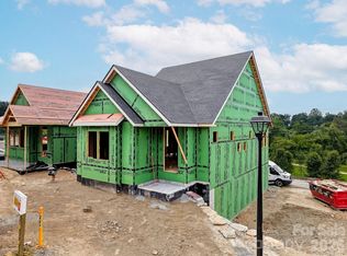165 Martha Ave, Hendersonville, NC 28792