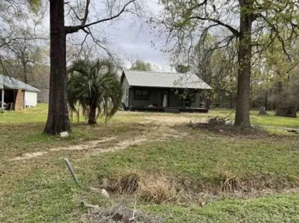 136 Starr St, Livingston, TX 77351