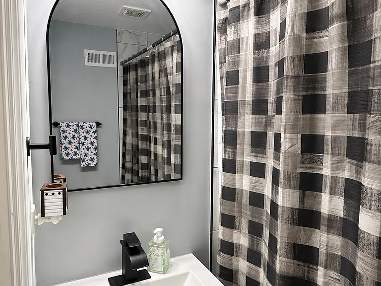4349 G St SE — Photo 7
