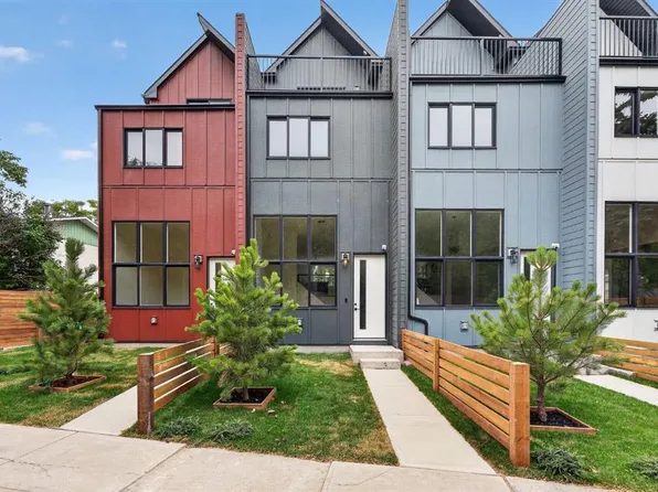 2022 S 12th Ave SW, Calgary, AB T3C 0S1