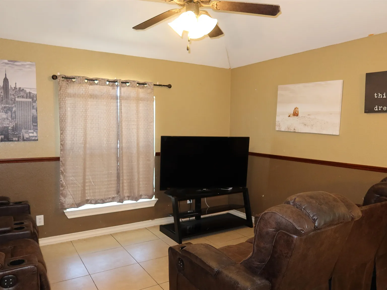 3 bed, 2.0 bath, 1399 sqft, $1,400 — Photo 3