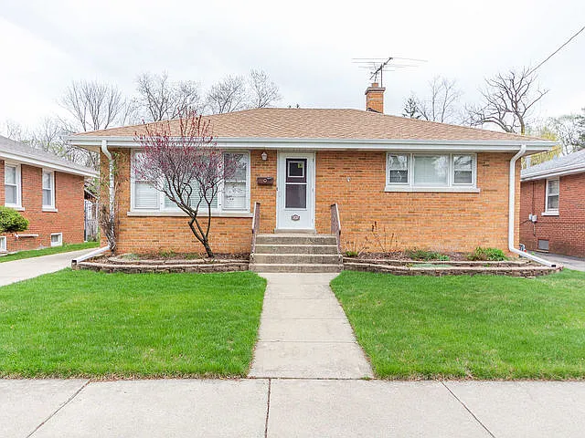 1537 N Hillside Ave photo 1