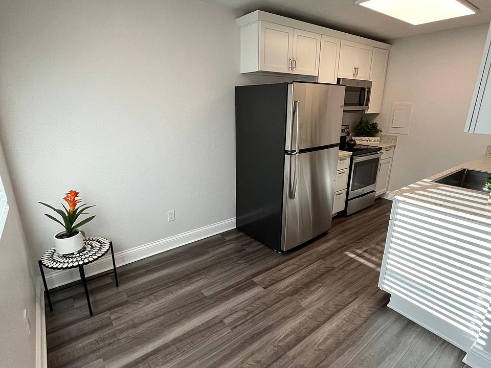 Vista Hills Apartments 128 Hill Dr Vista, CA Zillow