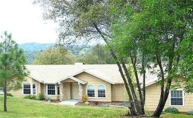 1st image of 45471 Valley Oak Dr