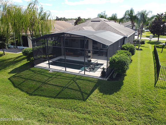 3rd image of 1239 Girog Ave