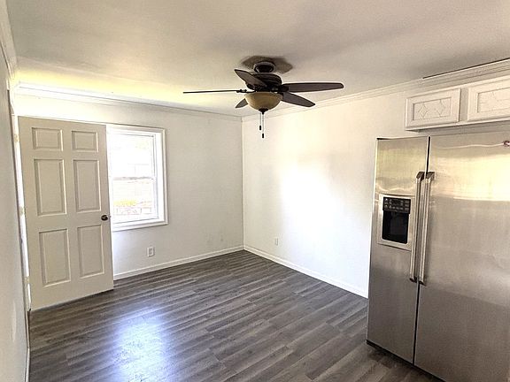 4th image of 518 N Hugh St