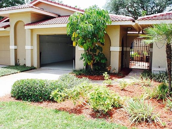 3rd image of 8385 Sandpoint Blvd
