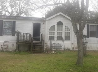 1582 E Plum St, Jesup, GA 31546