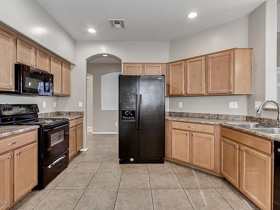 3rd image of 10353 W Foothill Dr