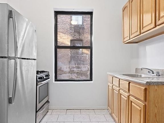 4th image of 520 W 156th St APT 32