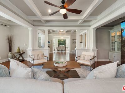 1201 3rd Ave, Los Angeles, CA, 90019