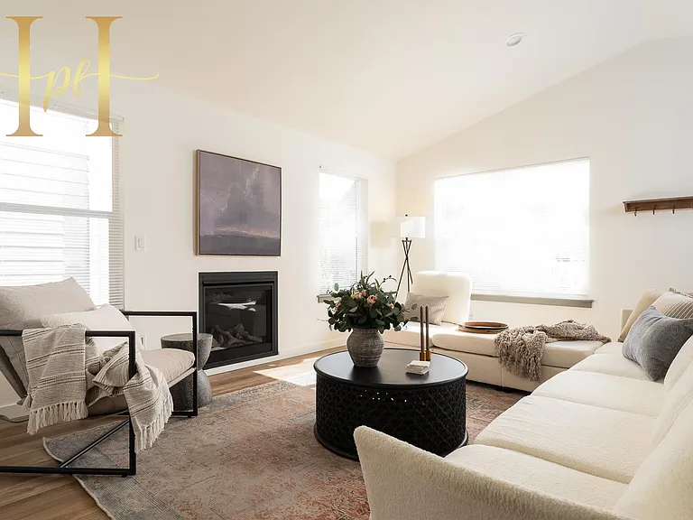 401 Creekside Way #A — Photo 2