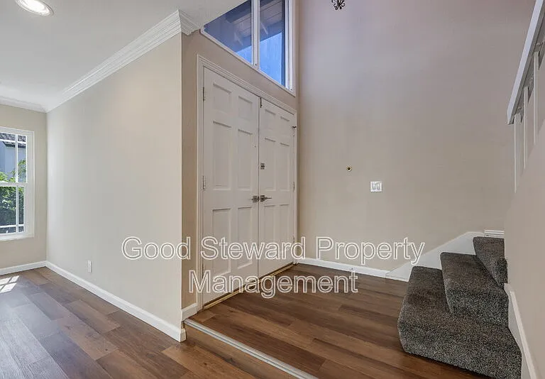 207 Los Padres Ln — Photo 5