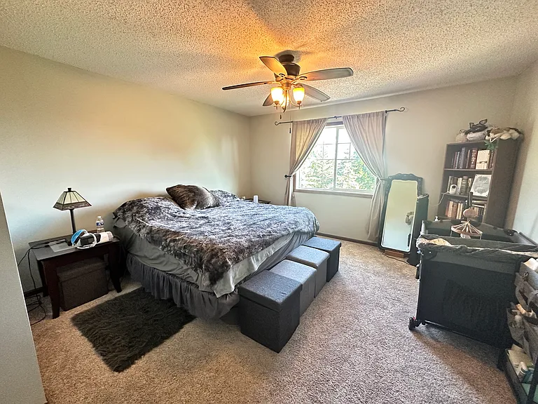 19360 Claremont Dr — Photo 26