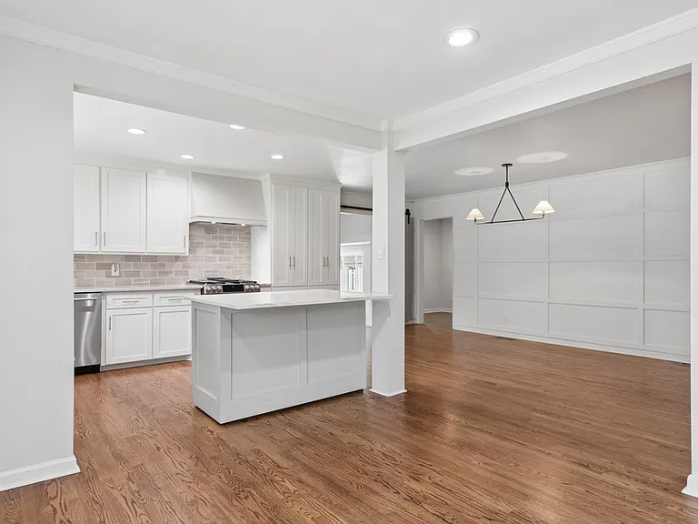5004 Danby Dr — Photo 11