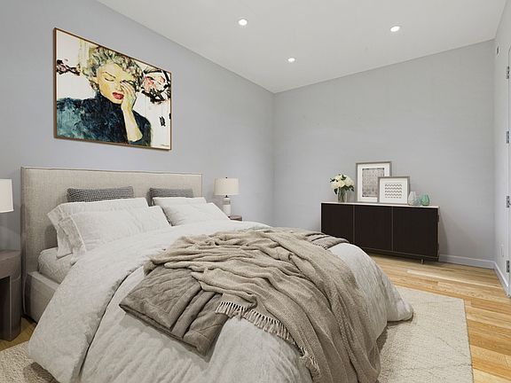 5th image of 27-28 Thomson Ave #432
