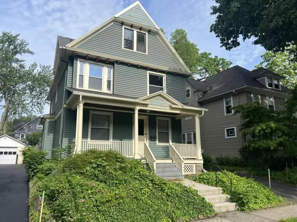 21 Ericsson St, Rochester, NY 14610