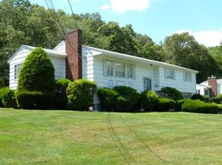 101 Hollingsworth Rd, Milton, MA 02186