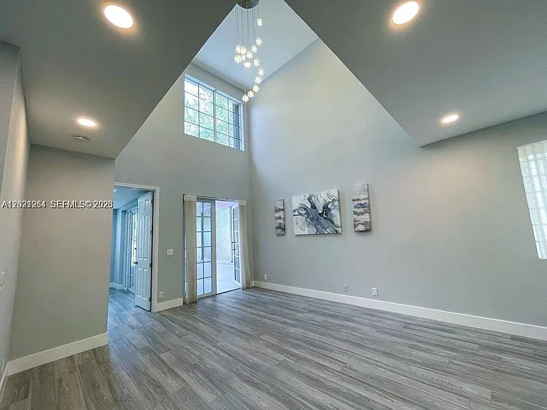 1261 Hayes St — Photo 15