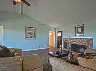 3040 Kalawao St, Honolulu, HI 96822