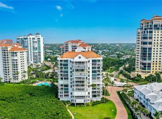 20 Seagate Dr APT 103, Naples, FL 34103