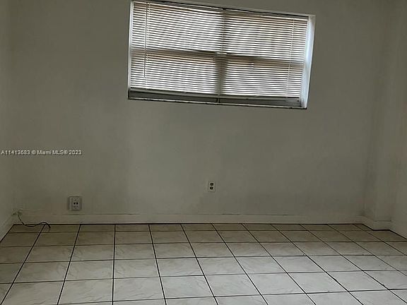 5th image of 1590 NE 125th Ter APT 6