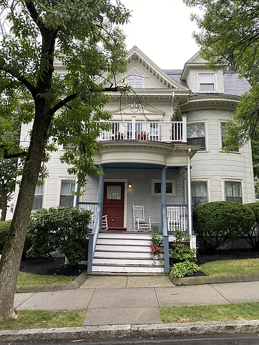 131 Thorndike St #1 Photo 1 131 Thorndike St #1 Photo 1