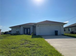 3075 NW 4th Pl, Cape Coral, FL 33993