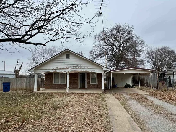 305 Martin Ave, Velma, OK 73533